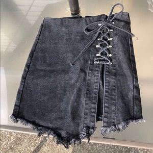 denim skirt